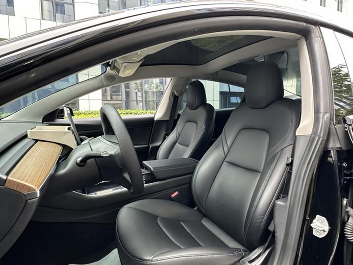 Model 3 2020 Facelift Standard Range RWD Upgraded photo 6
