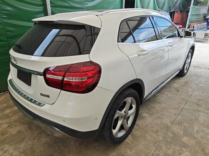GLA 2018 GLA 200 Dynamic photo 6