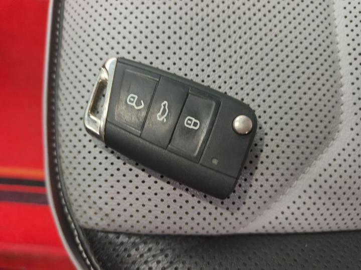 Tayron X 2020 380TSI AWD Connected photo 8
