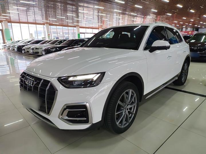 Q5L 2023 40T Luxury