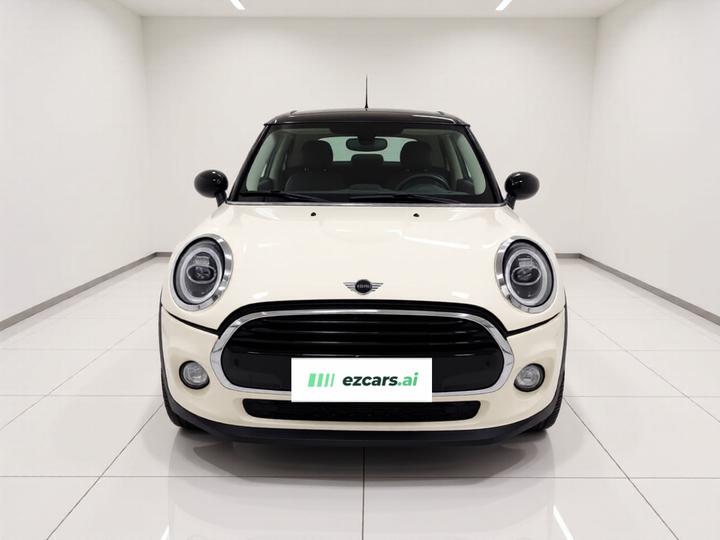 2020 1.5T COOPER Classic photo 2
