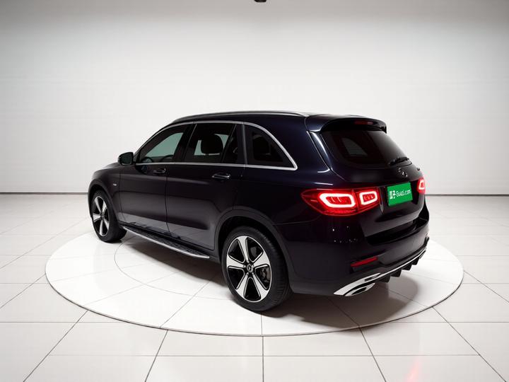 GLC 2022 Facelift GLC 300 L 4MATIC Dynamic Edition photo 4