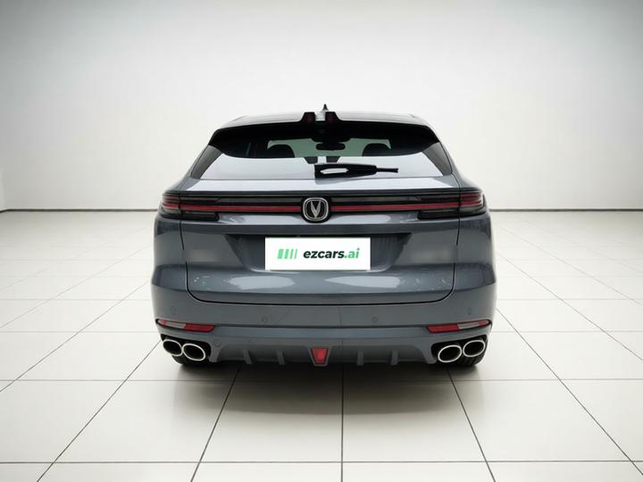 UNI-K 2021 2.0T Premium photo 5
