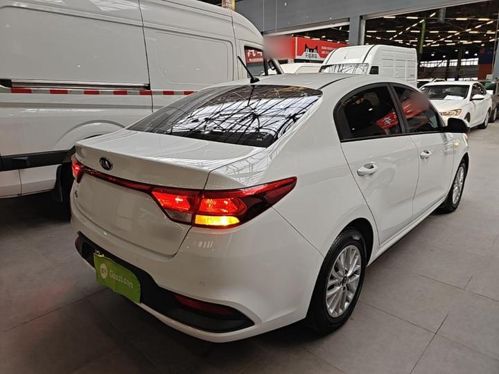 K2 2017 Sedan 1.4L MT 15 Special GLS photo 4