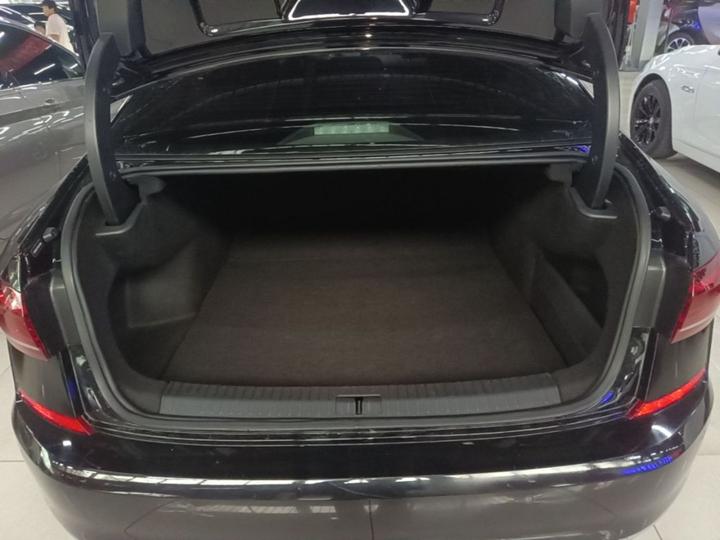 Passat 2023 Facelift 330TSI Elite photo 8