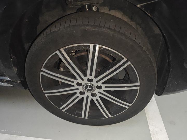 V-Class 2022 V 260 L Long Wheelbase Luxury photo 8