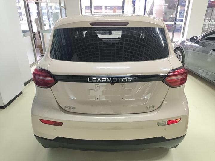 Leapmotor T03 2021 400 Comfort photo 5