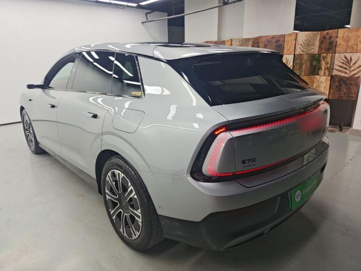 AUDI E7X 2026 quattro photo 4