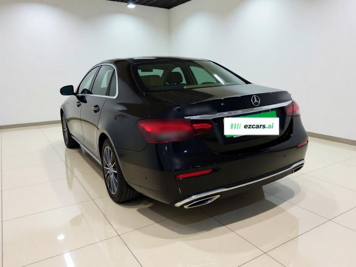 E-Class 2021 Facelift E 260 L photo 4