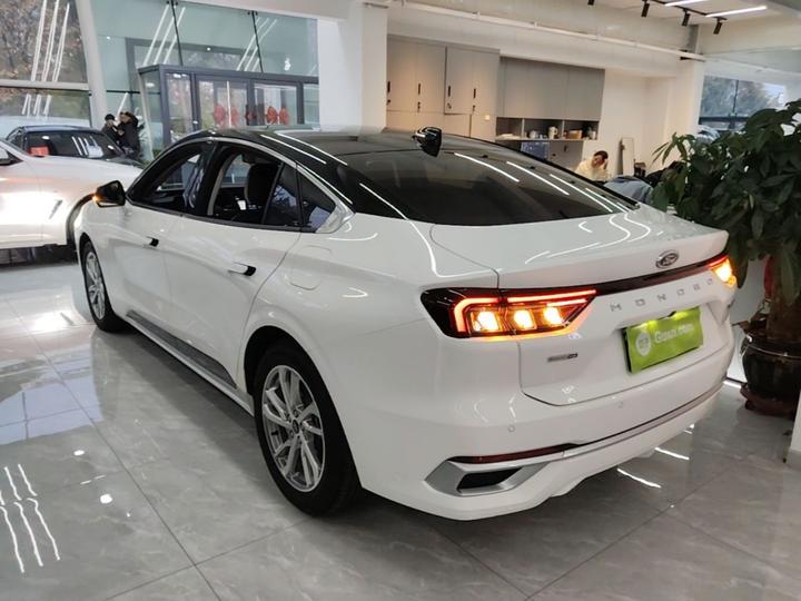Mondeo 2022 Facelift EcoBoost 245 Luxury photo 4