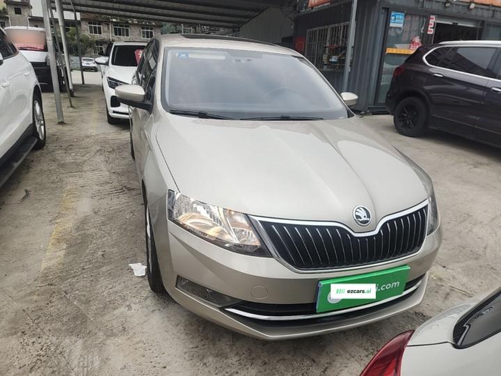 Rapid 2019 1.5L AT Comfort China VI photo 2