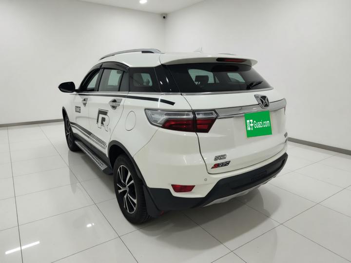 Yusheng S330 2016 1.5L GTDi AT RWD Premium photo 4
