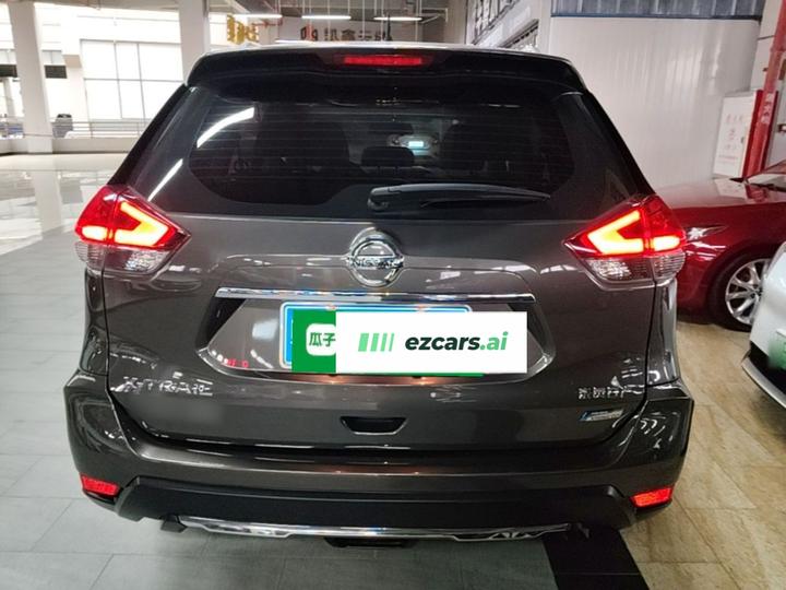 X-Trail 2017 2.5L CVT Leading 4WD photo 3