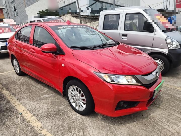 2015 1.5L CVT Comfort photo 3