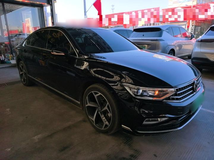 Magotan 2023 200 Anniversary Edition 330TSI DSG Leading photo 3