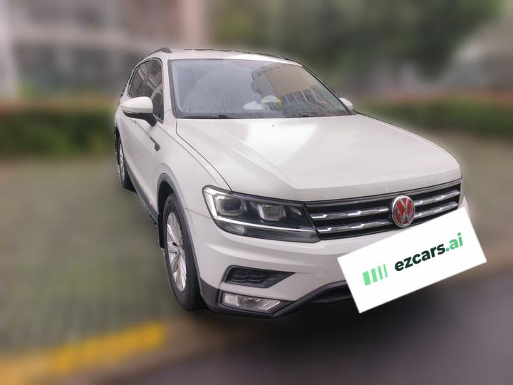 Tiguan L 2018 330TSI AT RWD photo 3