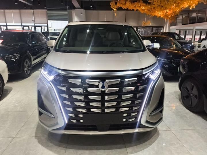 D9 2022 DM-i 970 AWD Flagship photo 2