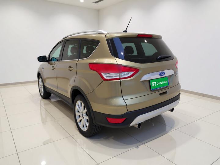 Kuga 2015 1.5L GTDi RWD photo 4