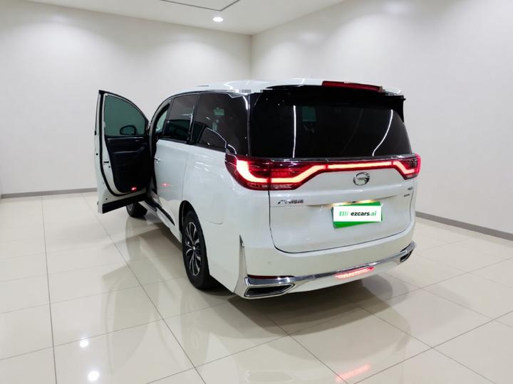GAC Trumpchi M8 2023 Leading Series 390T Exclusive photo 4