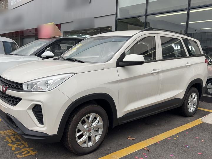 Wuling Hongguang S3 2019 1.5L MT Standard China VI photo 2