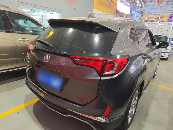CDX 2016 1.5T RWD Exclusive photo 4