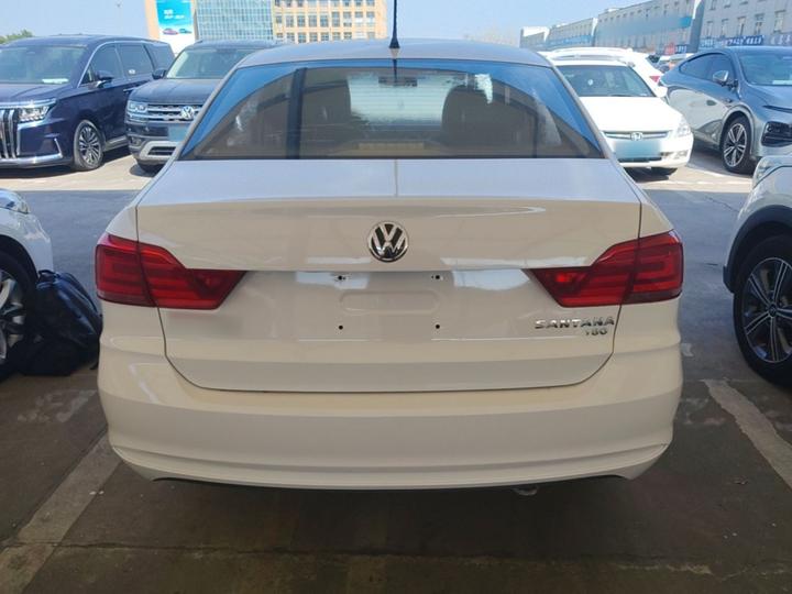 Santana 2016 1.6L AT photo 5