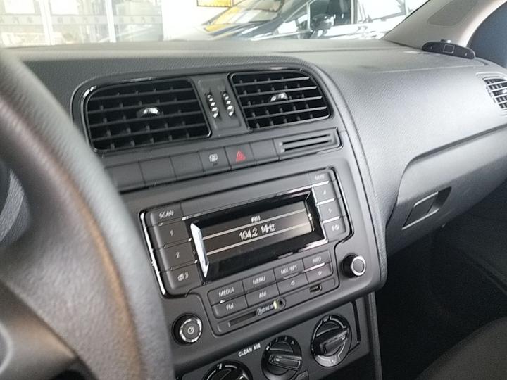 Polo 2016 1.4L MT photo 8