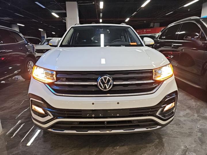 2021 280TSI DSG R-Line Connected photo 2
