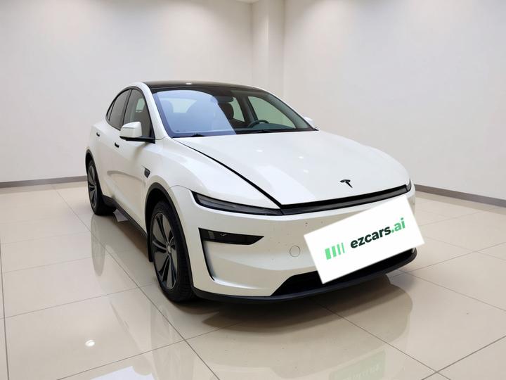 Model Y 2026 RWD photo 3