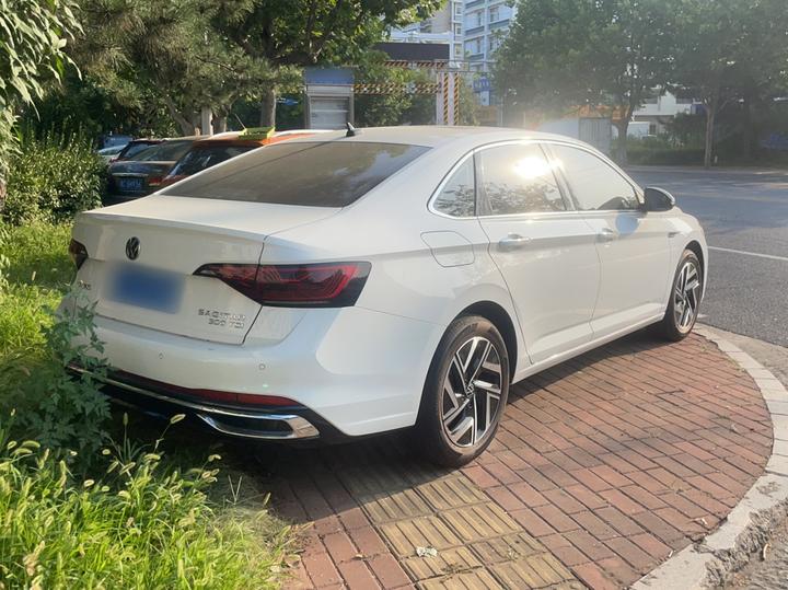 Sagitar 2023 300TSI DSG photo 4