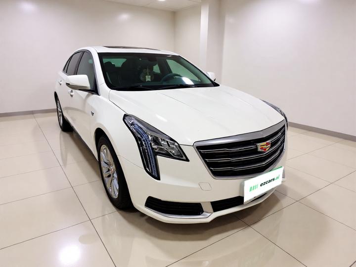 XTS 2018 28T Tech photo 3