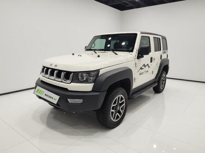 BJ40 2016 40L 2.3T MT AWD Exclusive