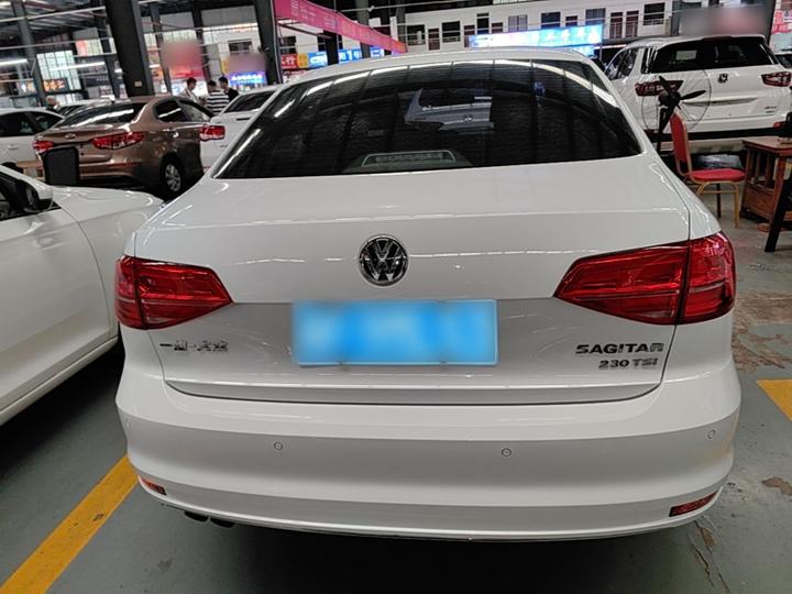 Sagitar 2017 230TSI AT Comfort photo 3