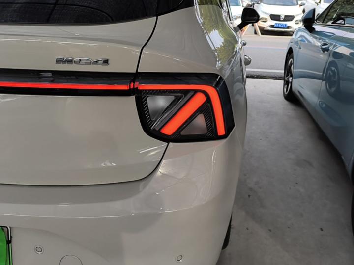 MG4 EV 2026 Facelift 437 photo 7
