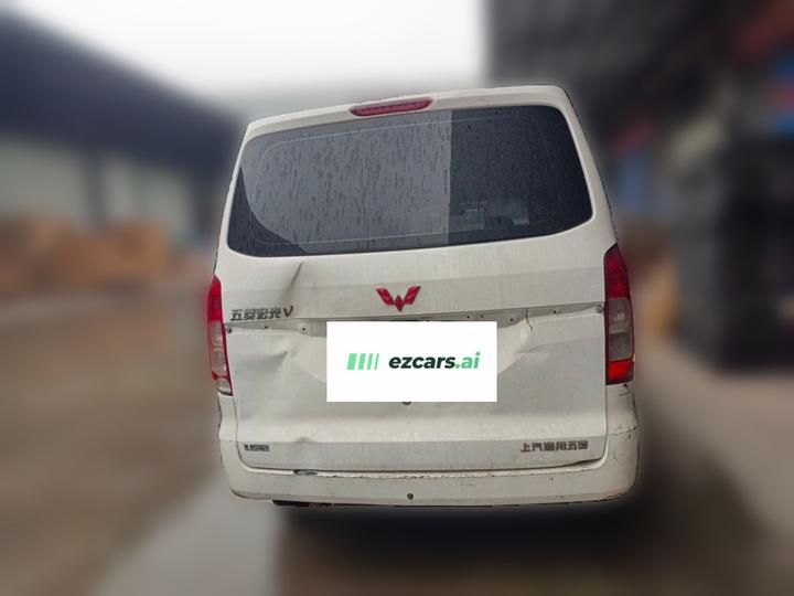 Wuling Hongguang V 2021 1.5L LAR photo 5