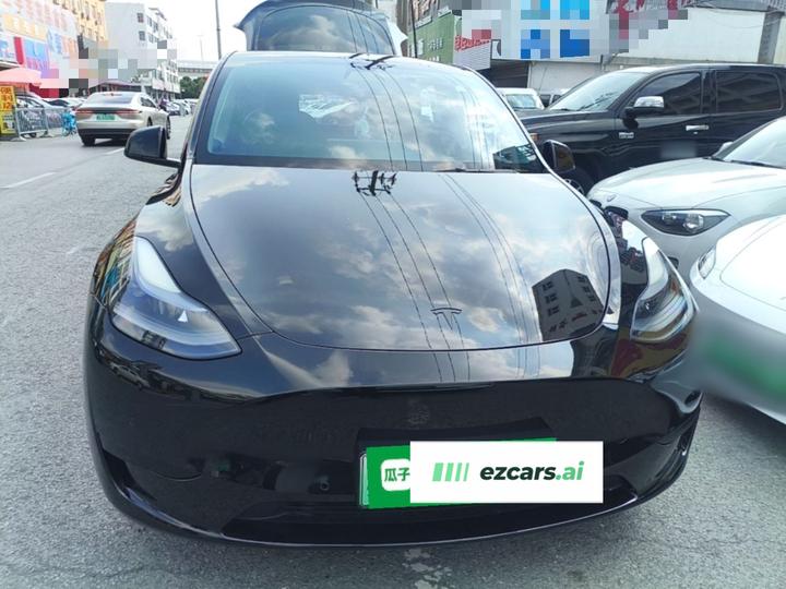 Model Y 2022 RWD photo 2
