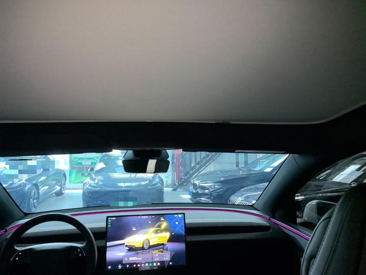 Model Y L 2025 Long Range AWD photo 7