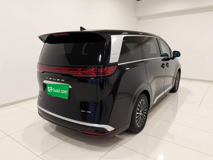 D9 2024 DM-i 980 AWD Premium photo 6