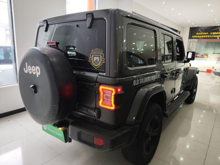 Wrangler 2022 2.0T 4-Door photo 4