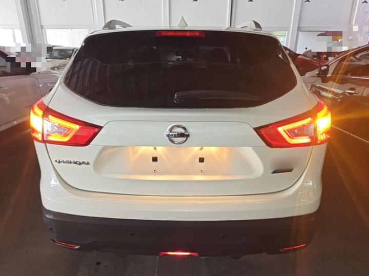 Qashqai 2016 2.0L CVT Elite photo 5