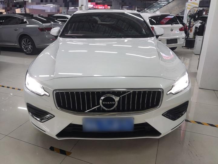 S60 2020 T4 Luxury photo 2