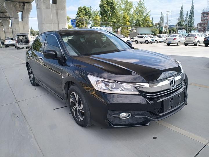 Accord 2016 2.0L Comfort photo 3