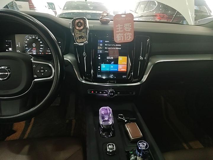 S60 2022 B4 Luxury photo 8