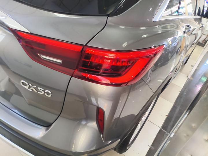 QX50 2018 2.0T RWD photo 7