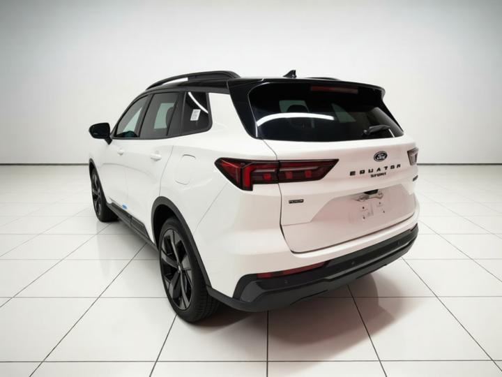 Equator Sport EV 2025 photo 4