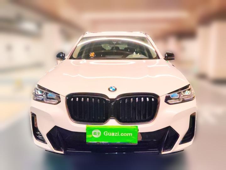 X3 2022 xDrive30i Leading M Night Package photo 2