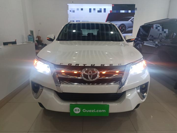 Fortuner 2016 2.7L photo 2