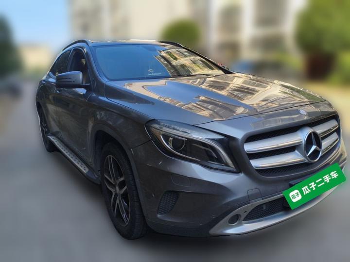 GLA 2015 GLA 220 4MATIC Fashion photo 3