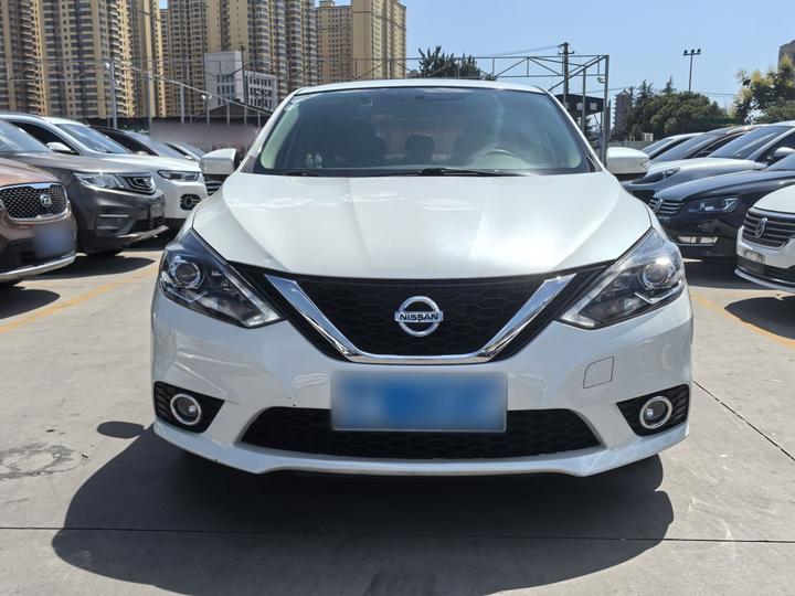 Sylphy 2018 1.6XV CVT Exclusive photo 2