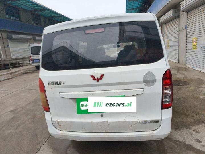 Wuling Rongguang V 2016 1.5L Standard photo 5
